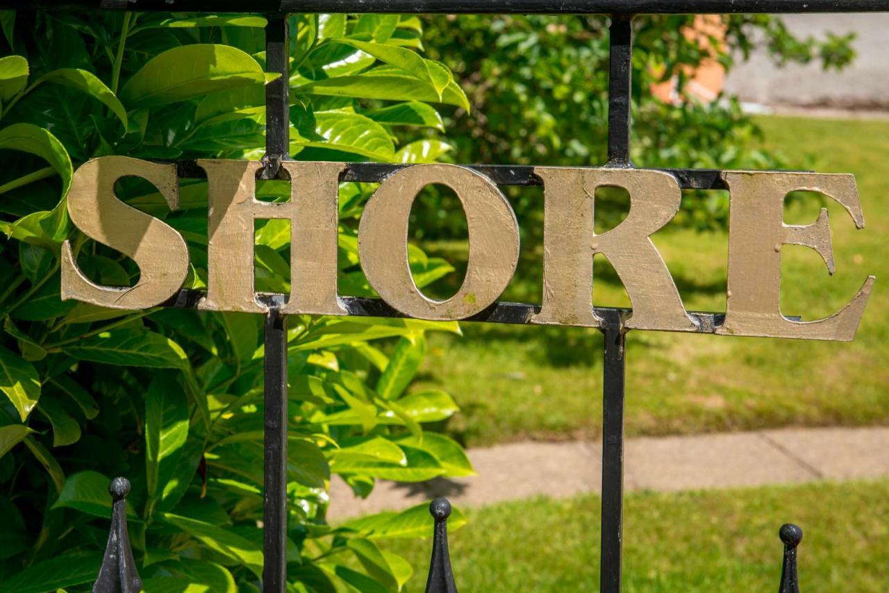 Shore House Holiday home *