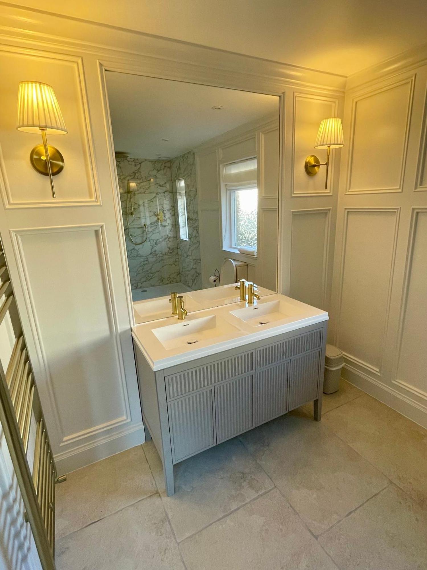 Shore House Tarbet
